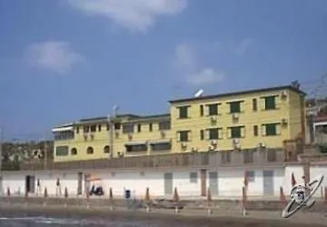 Delle Rose 3* Pozzuoli